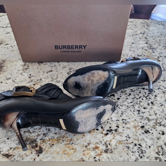 Burberry Sharnford Ankle Booties - Picture 11 of 11